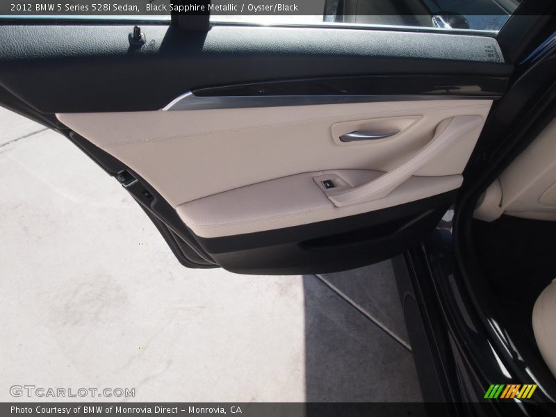 Black Sapphire Metallic / Oyster/Black 2012 BMW 5 Series 528i Sedan