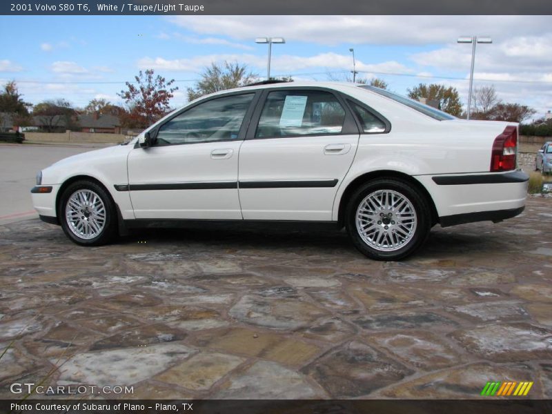 White / Taupe/Light Taupe 2001 Volvo S80 T6