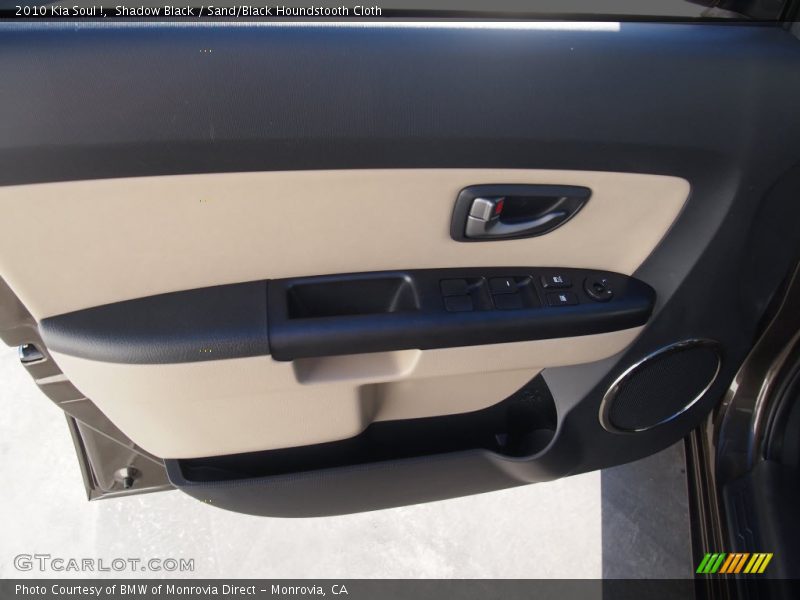 Shadow Black / Sand/Black Houndstooth Cloth 2010 Kia Soul !