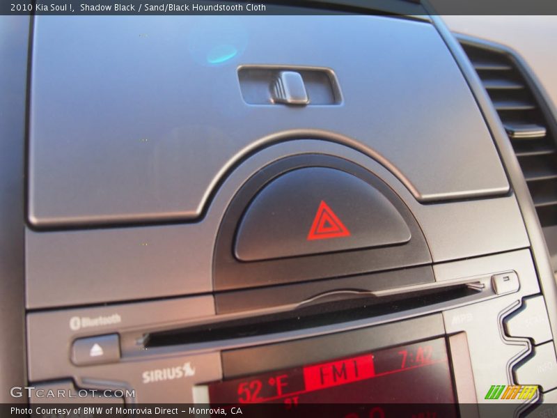 Shadow Black / Sand/Black Houndstooth Cloth 2010 Kia Soul !