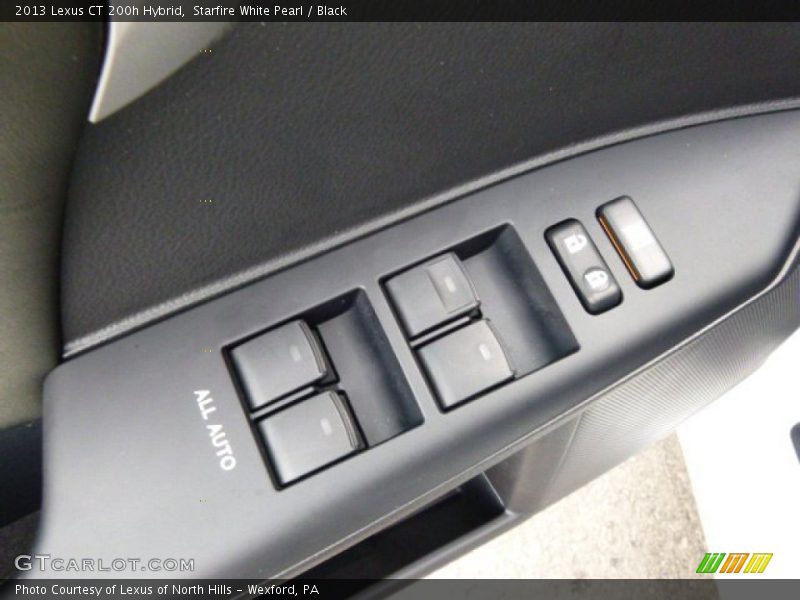Starfire White Pearl / Black 2013 Lexus CT 200h Hybrid