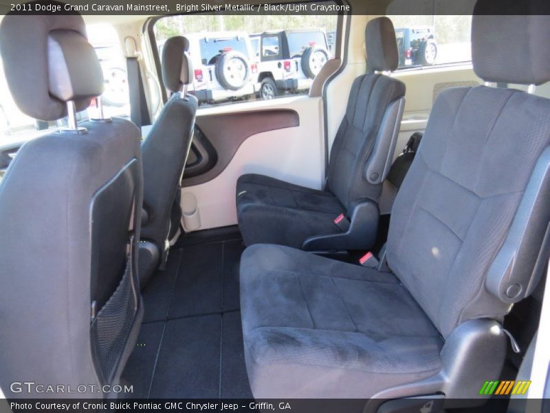Bright Silver Metallic / Black/Light Graystone 2011 Dodge Grand Caravan Mainstreet