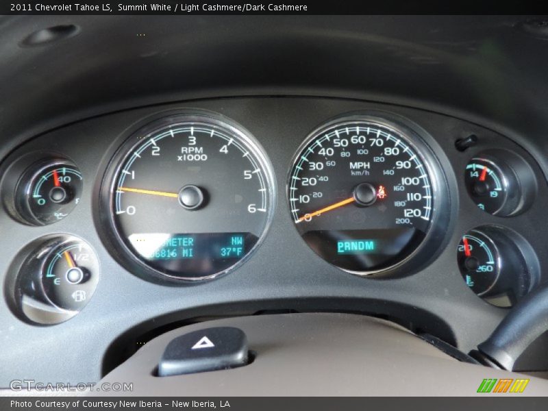 Summit White / Light Cashmere/Dark Cashmere 2011 Chevrolet Tahoe LS