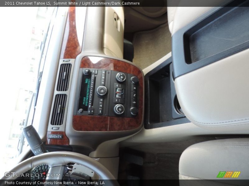 Summit White / Light Cashmere/Dark Cashmere 2011 Chevrolet Tahoe LS