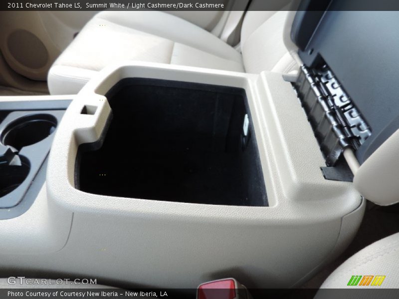 Summit White / Light Cashmere/Dark Cashmere 2011 Chevrolet Tahoe LS
