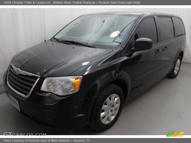 Brilliant Black Crystal Pearlcoat / Medium Slate Gray/Light Shale 2008 Chrysler Town & Country LX