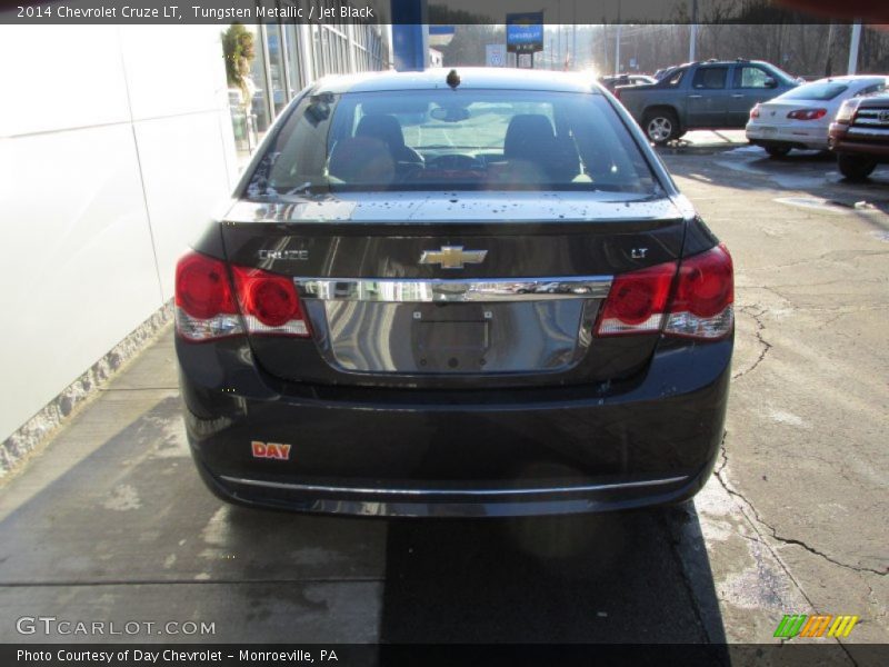 Tungsten Metallic / Jet Black 2014 Chevrolet Cruze LT
