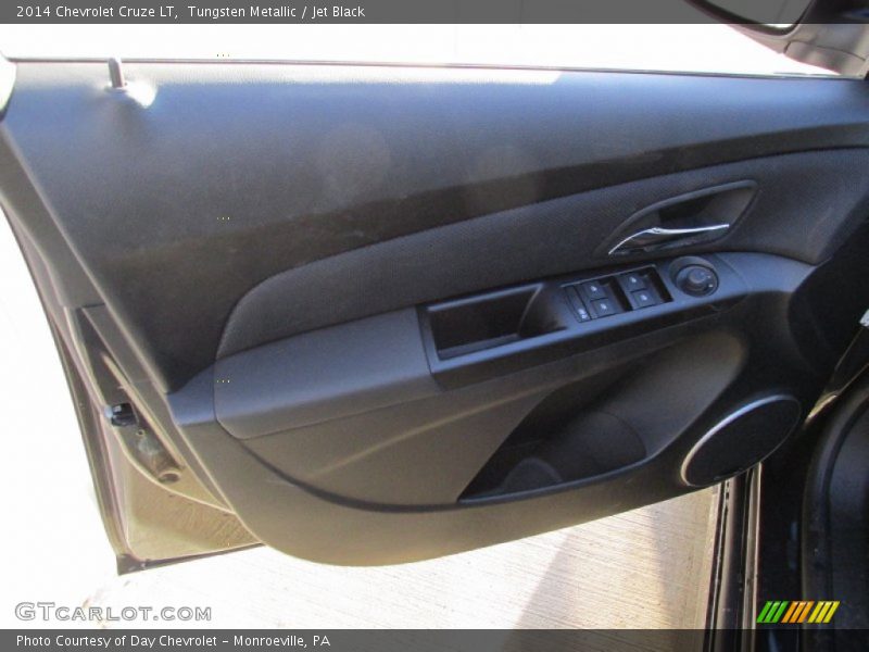 Tungsten Metallic / Jet Black 2014 Chevrolet Cruze LT