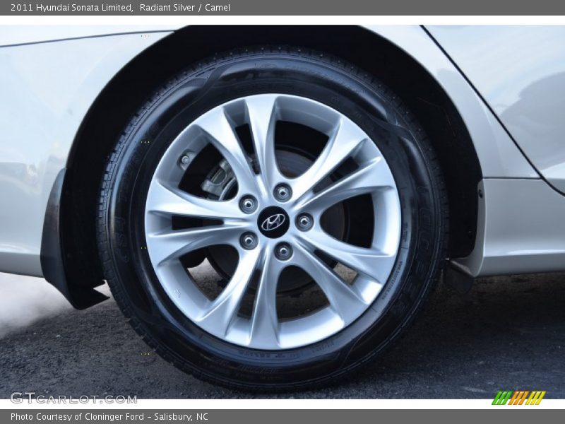 Radiant Silver / Camel 2011 Hyundai Sonata Limited