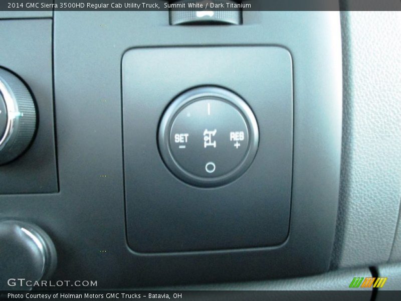 Summit White / Dark Titanium 2014 GMC Sierra 3500HD Regular Cab Utility Truck