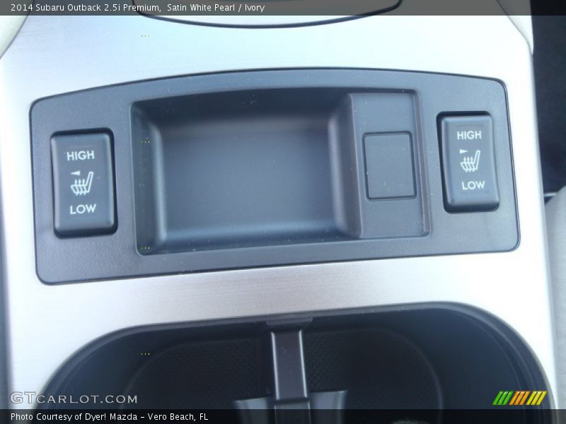 Satin White Pearl / Ivory 2014 Subaru Outback 2.5i Premium