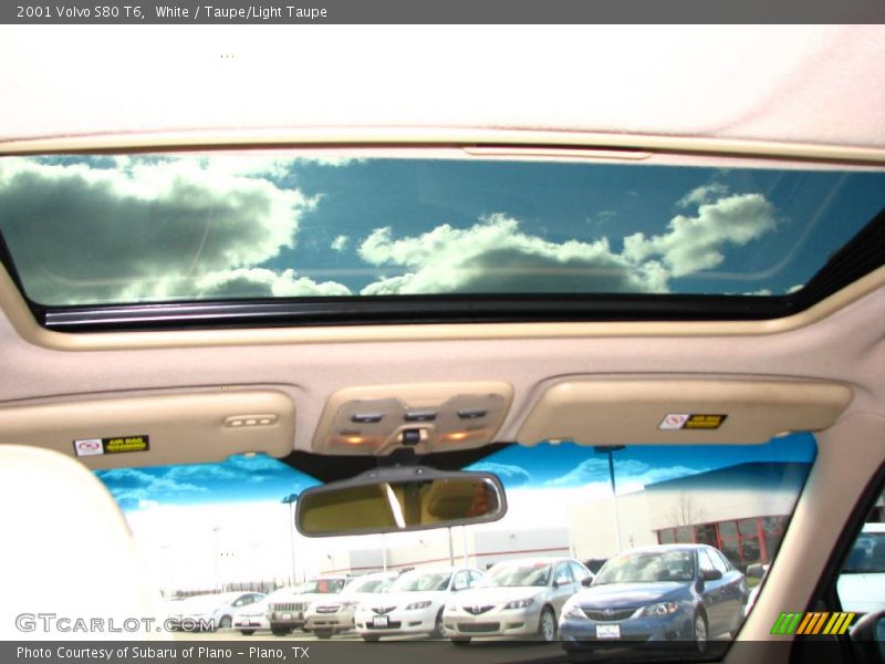 White / Taupe/Light Taupe 2001 Volvo S80 T6