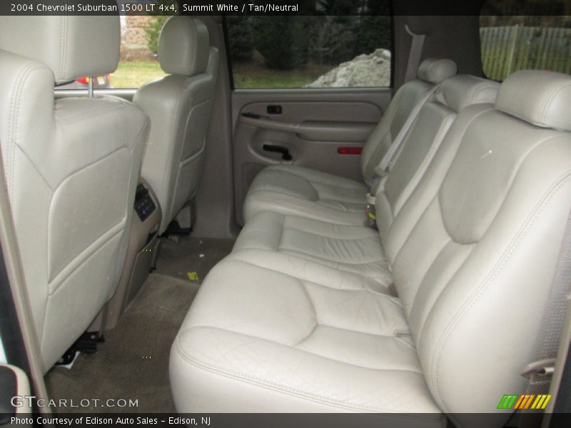 Summit White / Tan/Neutral 2004 Chevrolet Suburban 1500 LT 4x4