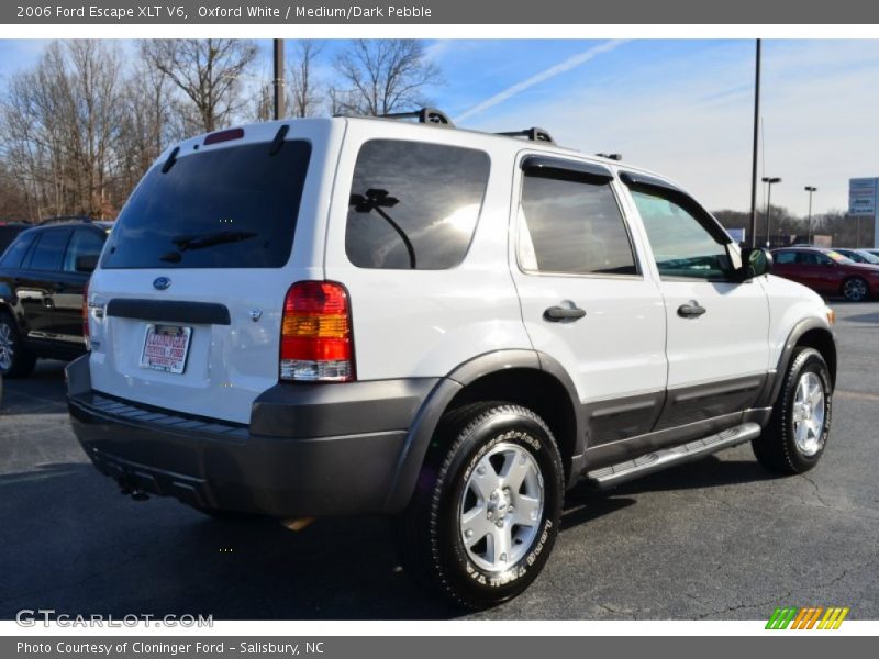 Oxford White / Medium/Dark Pebble 2006 Ford Escape XLT V6