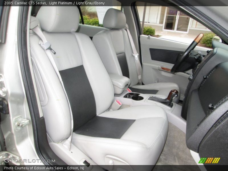 Light Platinum / Light Gray/Ebony 2005 Cadillac CTS Sedan