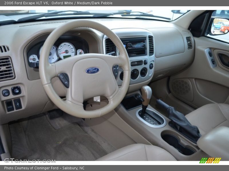 Medium/Dark Pebble Interior - 2006 Escape XLT V6 