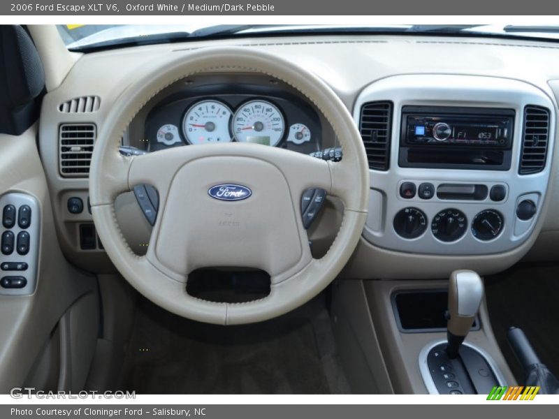Oxford White / Medium/Dark Pebble 2006 Ford Escape XLT V6