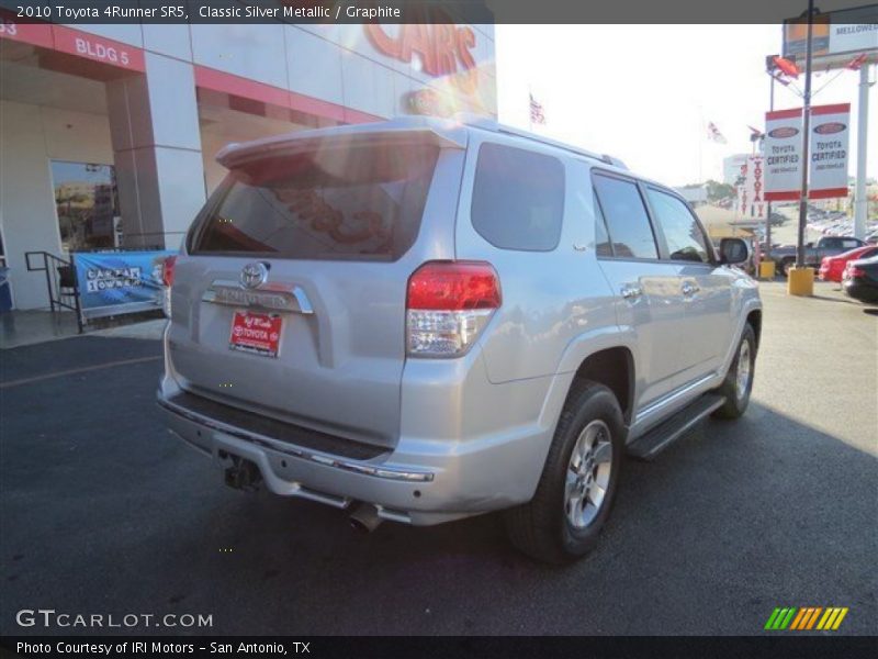 Classic Silver Metallic / Graphite 2010 Toyota 4Runner SR5
