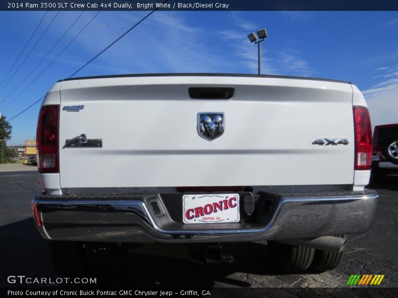 Bright White / Black/Diesel Gray 2014 Ram 3500 SLT Crew Cab 4x4 Dually