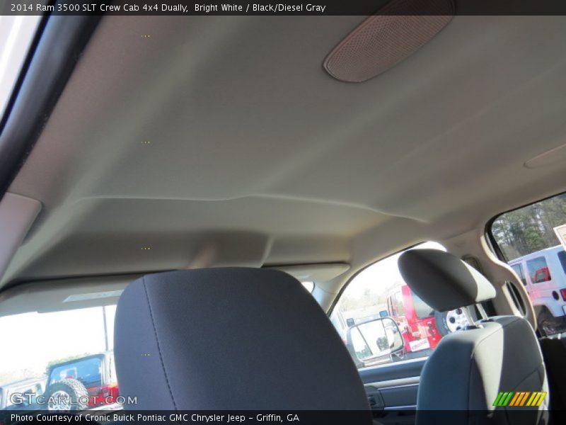 Bright White / Black/Diesel Gray 2014 Ram 3500 SLT Crew Cab 4x4 Dually