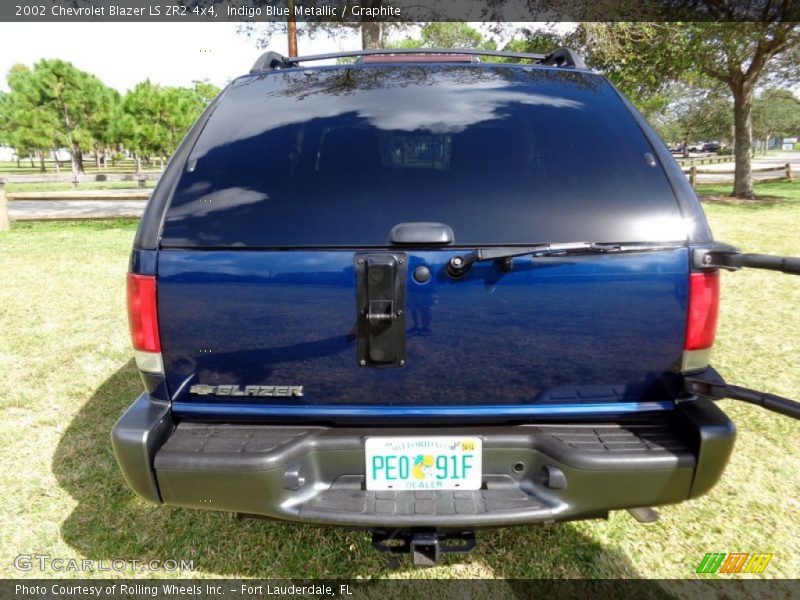 Indigo Blue Metallic / Graphite 2002 Chevrolet Blazer LS ZR2 4x4