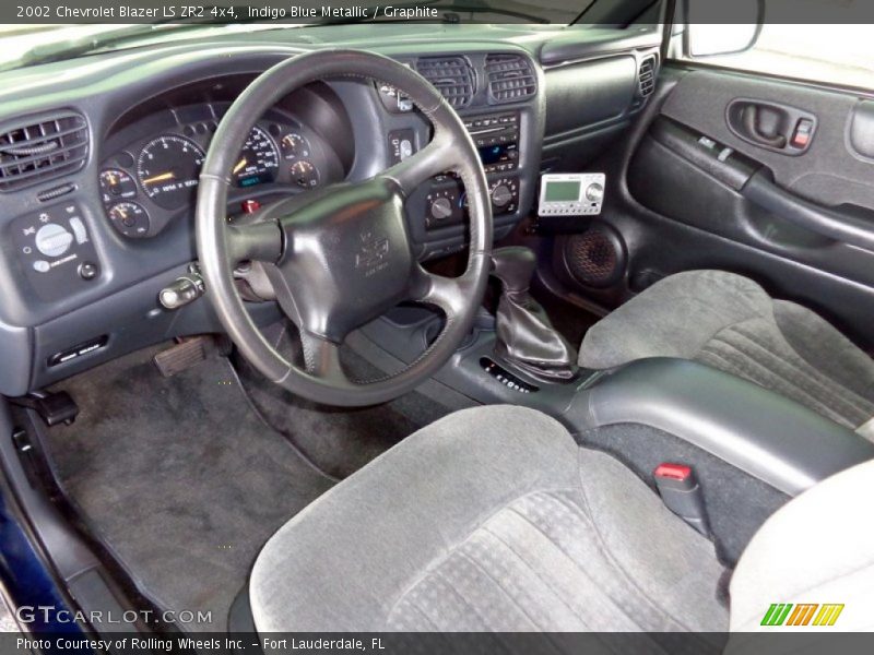 Graphite Interior - 2002 Blazer LS ZR2 4x4 
