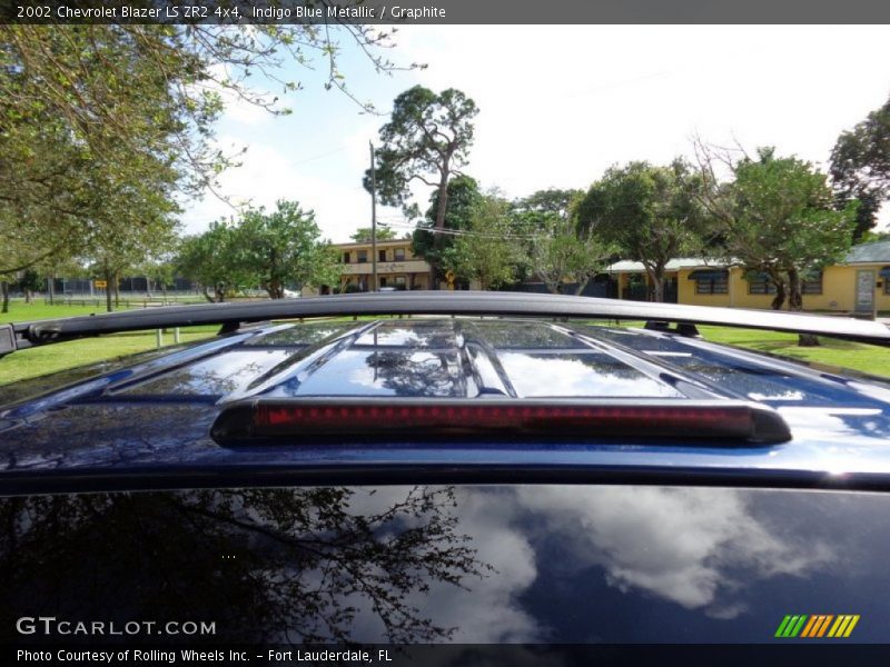 Indigo Blue Metallic / Graphite 2002 Chevrolet Blazer LS ZR2 4x4