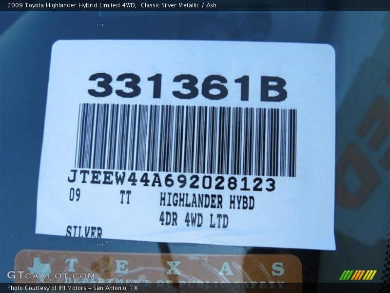 Classic Silver Metallic / Ash 2009 Toyota Highlander Hybrid Limited 4WD