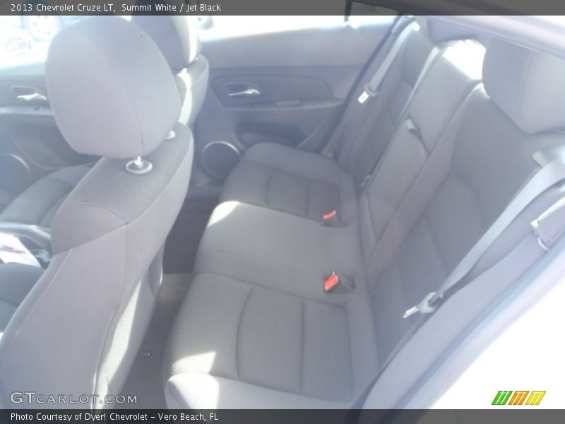 Summit White / Jet Black 2013 Chevrolet Cruze LT