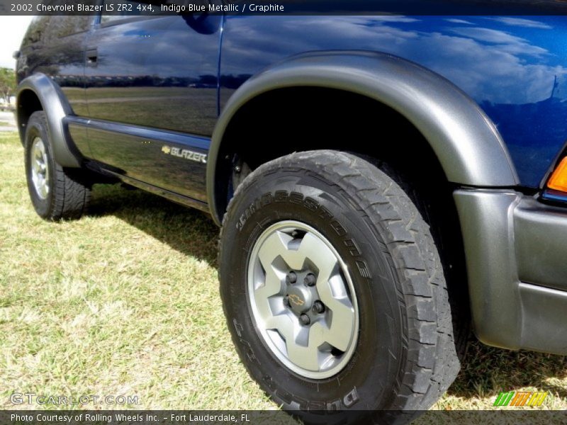 Indigo Blue Metallic / Graphite 2002 Chevrolet Blazer LS ZR2 4x4