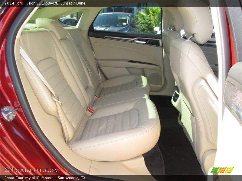 Sunset / Dune 2014 Ford Fusion SE EcoBoost