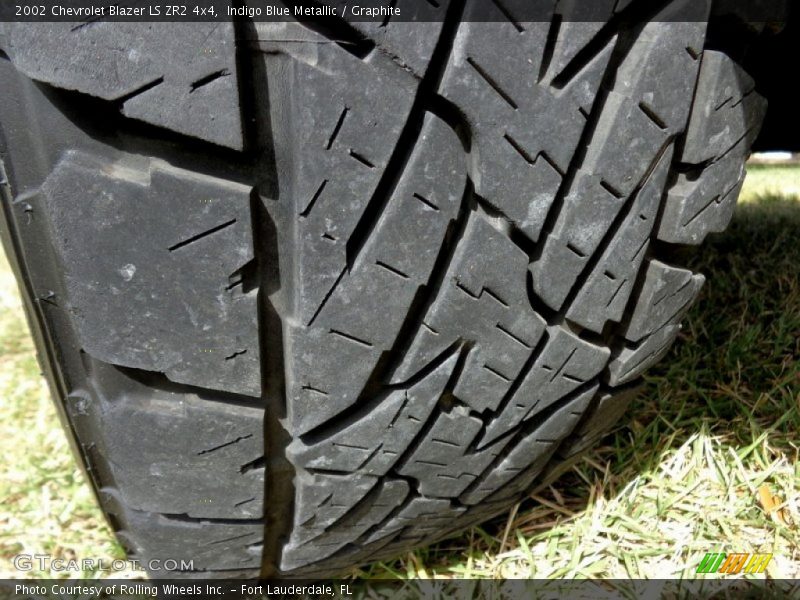 Indigo Blue Metallic / Graphite 2002 Chevrolet Blazer LS ZR2 4x4