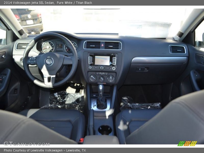 Pure White / Titan Black 2014 Volkswagen Jetta SEL Sedan