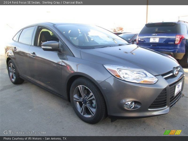 Sterling Gray / Charcoal Black 2014 Ford Focus SE Sedan