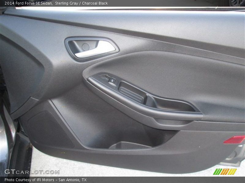 Sterling Gray / Charcoal Black 2014 Ford Focus SE Sedan