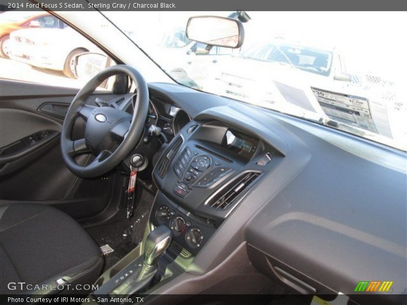 Sterling Gray / Charcoal Black 2014 Ford Focus S Sedan