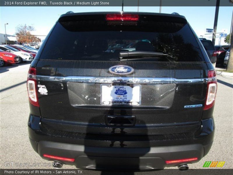 Tuxedo Black / Medium Light Stone 2014 Ford Explorer FWD