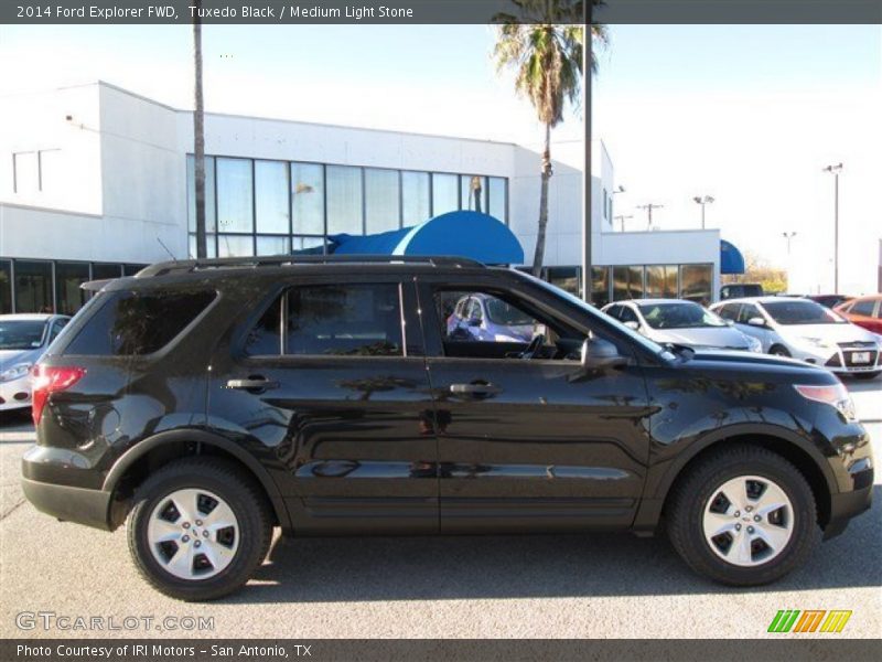 Tuxedo Black / Medium Light Stone 2014 Ford Explorer FWD