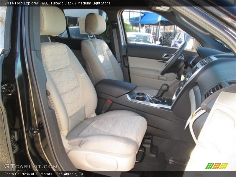 Tuxedo Black / Medium Light Stone 2014 Ford Explorer FWD
