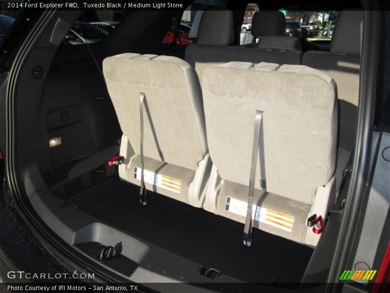 Tuxedo Black / Medium Light Stone 2014 Ford Explorer FWD