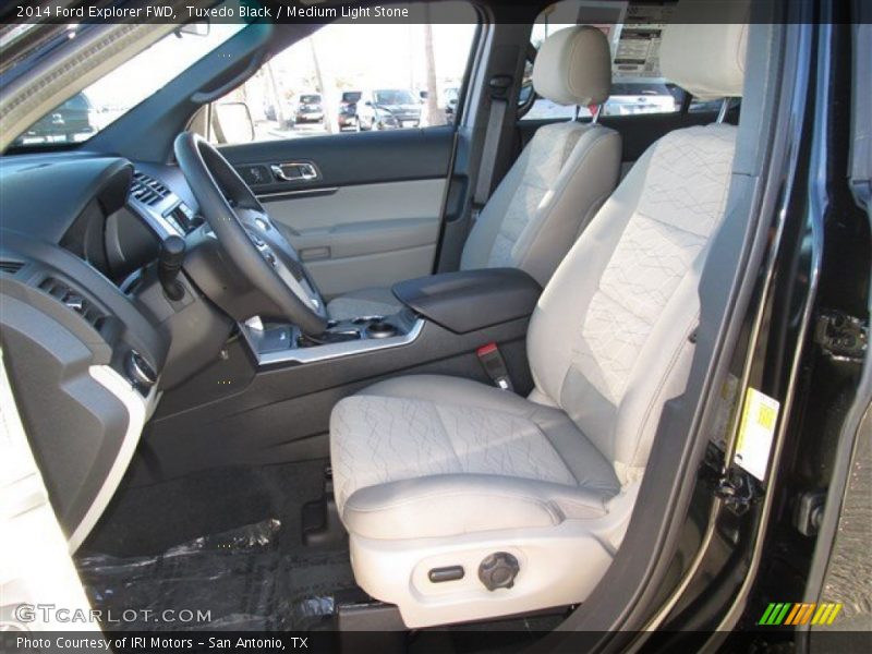 Tuxedo Black / Medium Light Stone 2014 Ford Explorer FWD