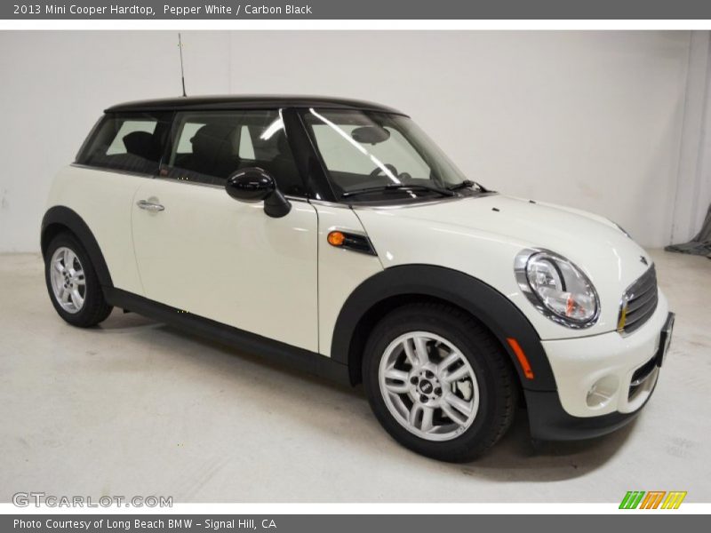 Pepper White / Carbon Black 2013 Mini Cooper Hardtop