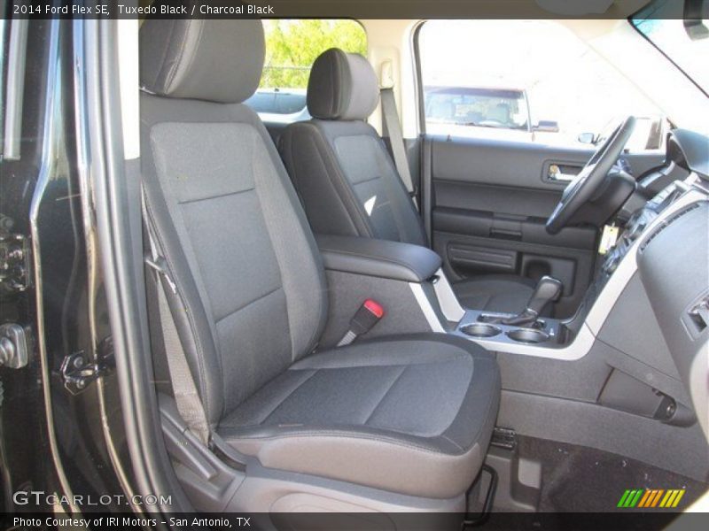 Tuxedo Black / Charcoal Black 2014 Ford Flex SE