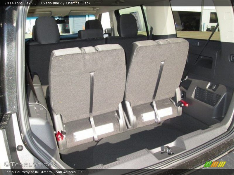 Tuxedo Black / Charcoal Black 2014 Ford Flex SE