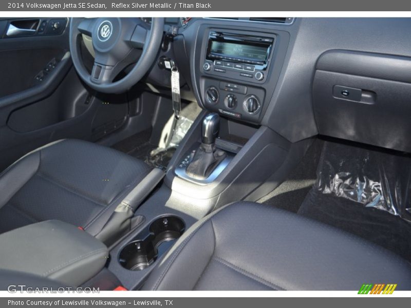 Reflex Silver Metallic / Titan Black 2014 Volkswagen Jetta SE Sedan
