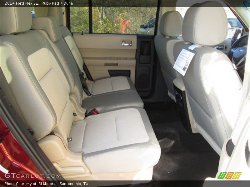 Ruby Red / Dune 2014 Ford Flex SE