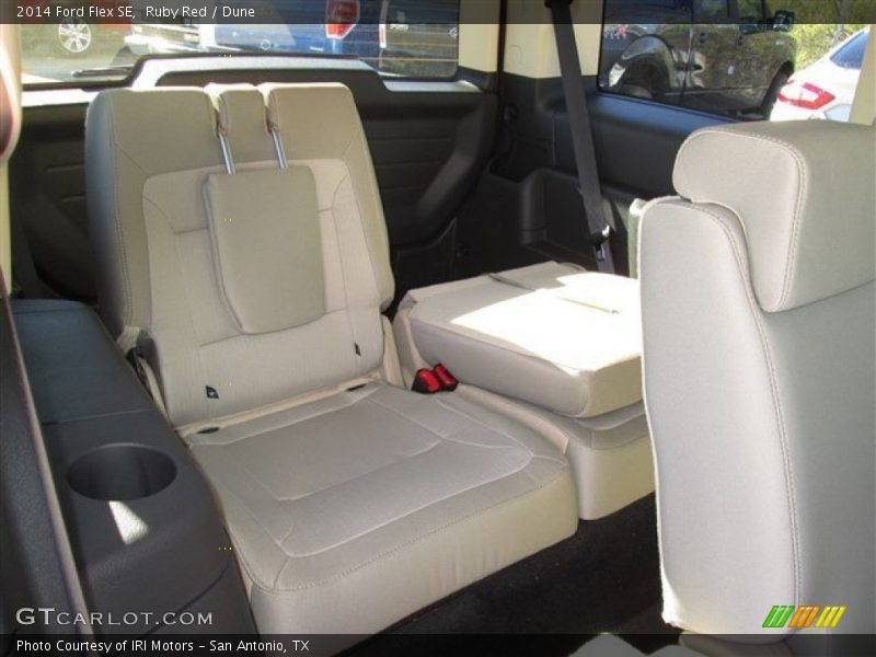 Ruby Red / Dune 2014 Ford Flex SE