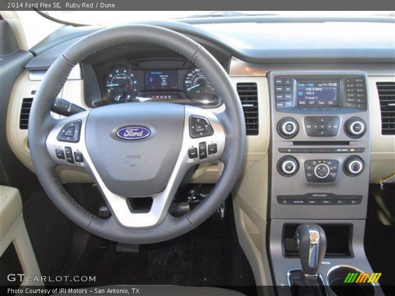 Ruby Red / Dune 2014 Ford Flex SE