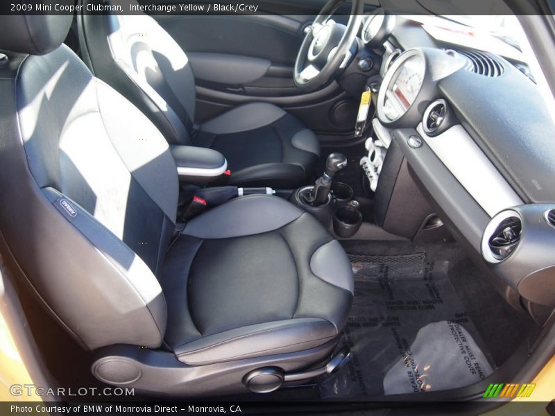 Interchange Yellow / Black/Grey 2009 Mini Cooper Clubman