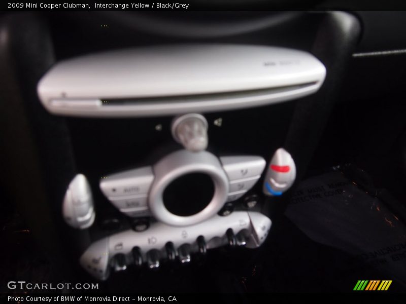 Interchange Yellow / Black/Grey 2009 Mini Cooper Clubman